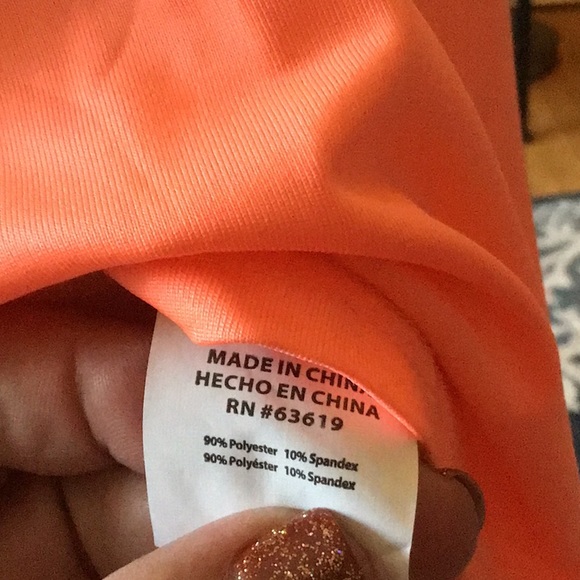 🌼NWT BEBE SPORT 3X MOISTURE WICKING TOP - Picture 11 of 12